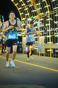 BIB: 41294, 40269
                            <button type="button" onclick="openModal(22824013)" class="btn btn-primary btn-sm float-right btn-popup" data-toggle="modal" data-target=".modal-high-quality">
                        <i class="fas fa-shopping-cart"></i> Add to Cart
                    </button>
                                            <button type="button" onclick="isThisMe(22824013, true)" class="btn btn-success btn-sm float-right btn-popup btn-isme hidden" data-toggle="tooltip" data-placement="bottom" title="นี่คือรูปของคุณใช่ไหม คลิกที่นี่เพื่อเอาเข้าอัลบั้ม">
                        <i class="fas fa-plus"></i> Add to album
                    </button>
                    <button type="button" onclick="isThisMe(22824013, false)" class="btn btn-warning btn-sm float-right btn-popup btn-isnotme hidden">
                        <i class="fas fa-ban"></i> Remove from album
                    </button>